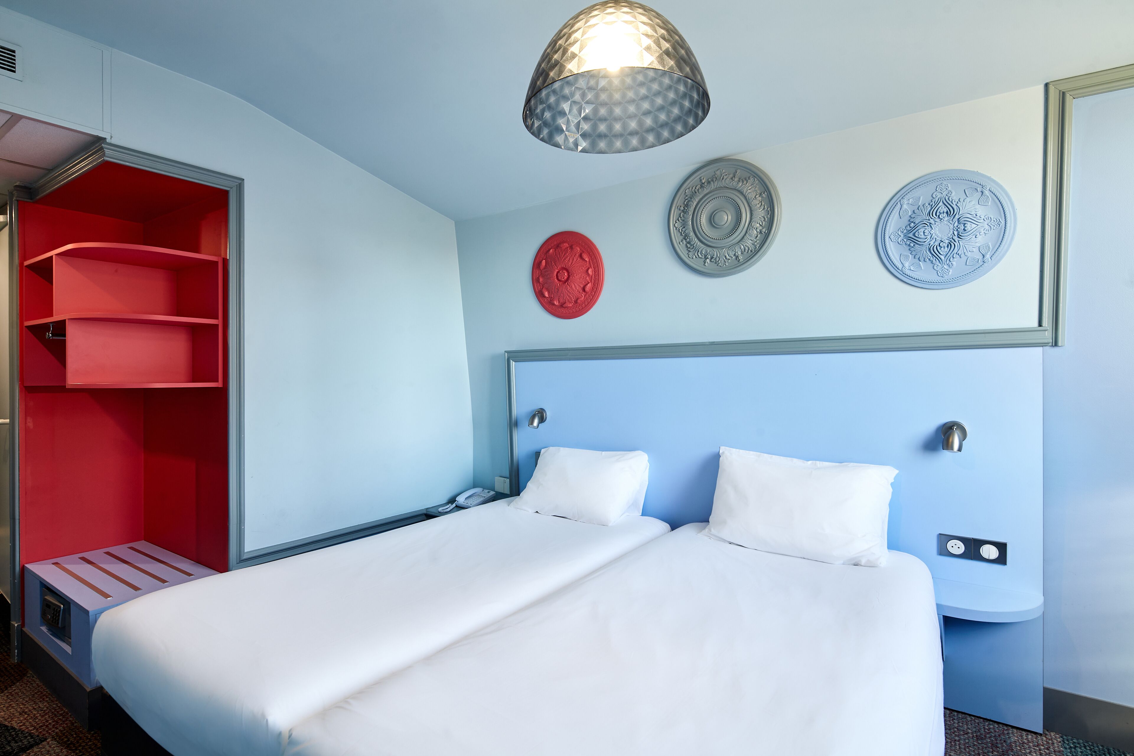 classic twin room, non smoking | desk, soundproofing, free wifi, bed sheets