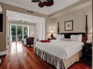 Ropa de cama de alta calidad y minibar