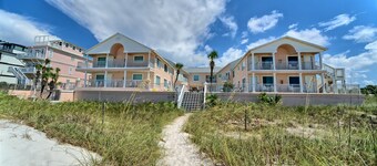 Pineapple Villas on Laguna Beach