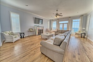 Huis, 5 slaapkamers, balkon, aan het strand | Woonruimte