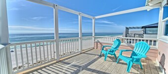 Pineapple Villas on Laguna Beach