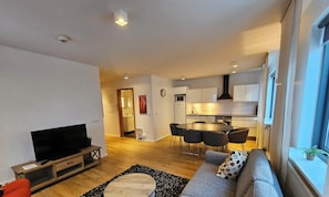 Two-Bedroom Apartment - Bergstadastraeti 12 | Living area | 32-inch flat-screen TV with cable channels