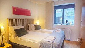 One-Bedroom Apartment - Bergstadastraeti 12 | Zimmersafe, schallisolierte Zimmer, kostenlose Babybetten