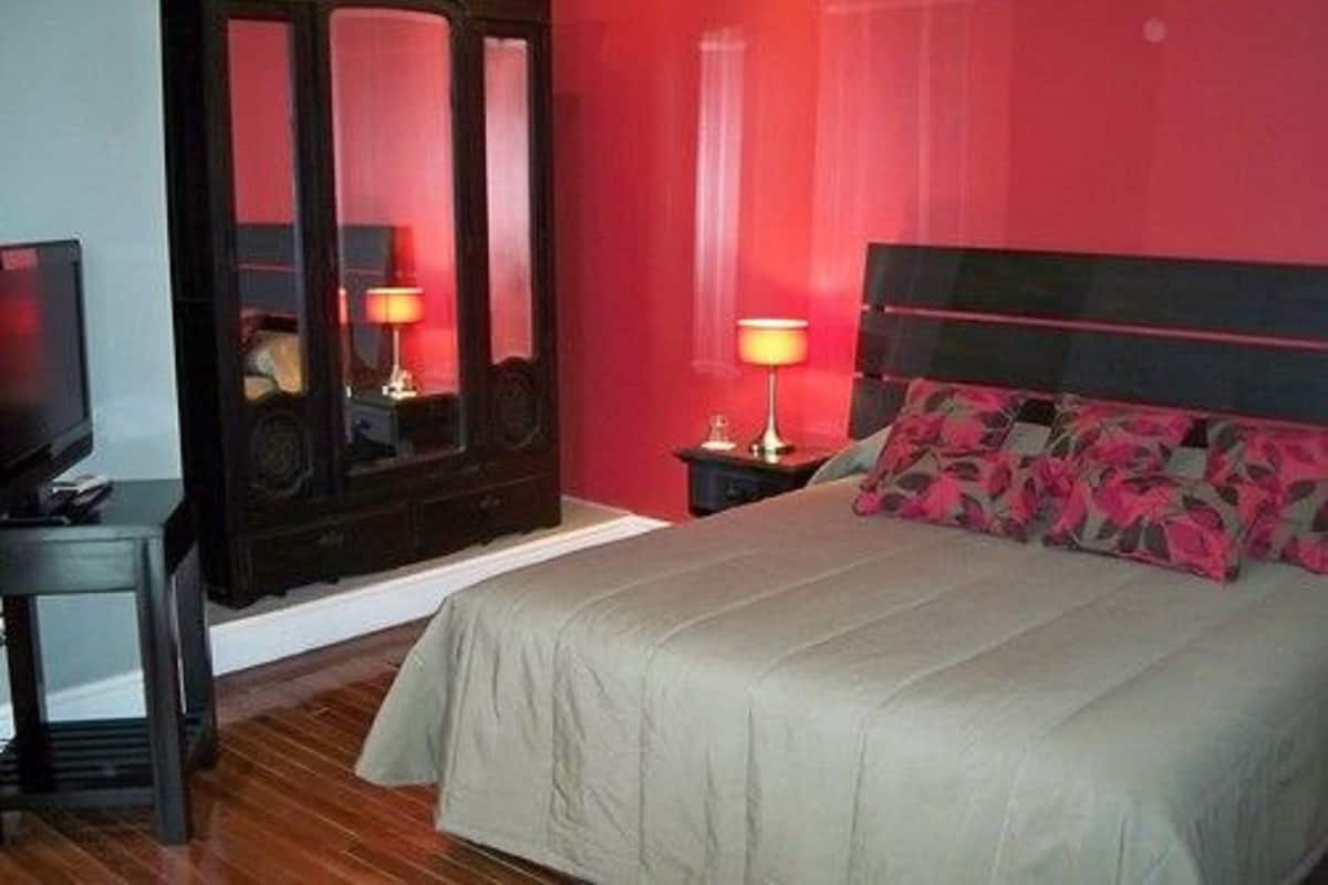 Deluxe-Doppelzimmer | 1 Schlafzimmer, individuell dekoriert, Schreibtisch