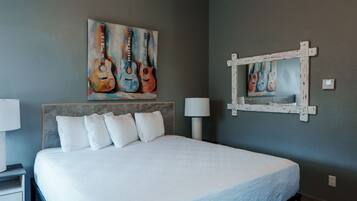 Standard Room, Ensuite (Single King Bed Room) | Bed sheets