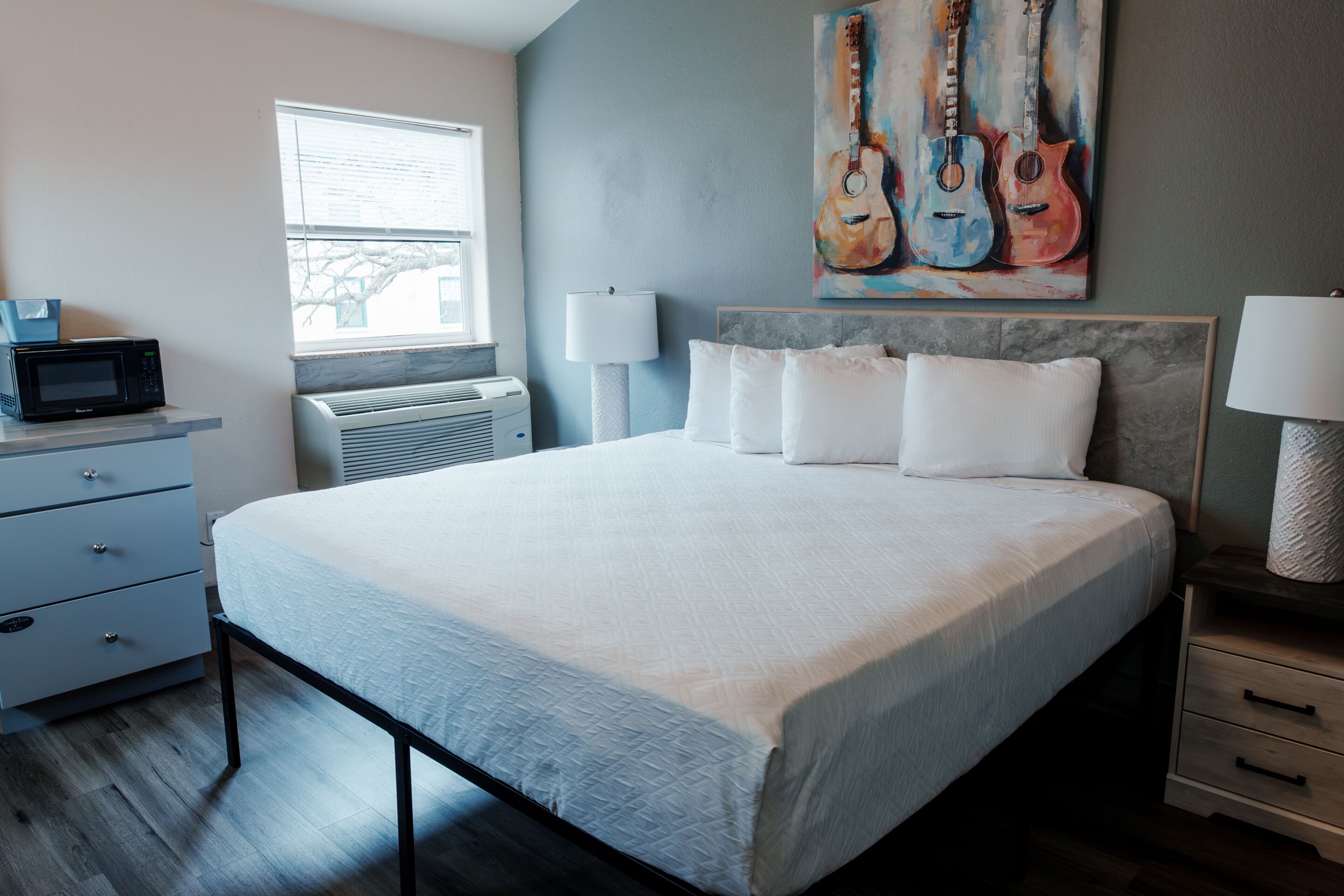 Standard Room, Ensuite (Single King Bed Room)