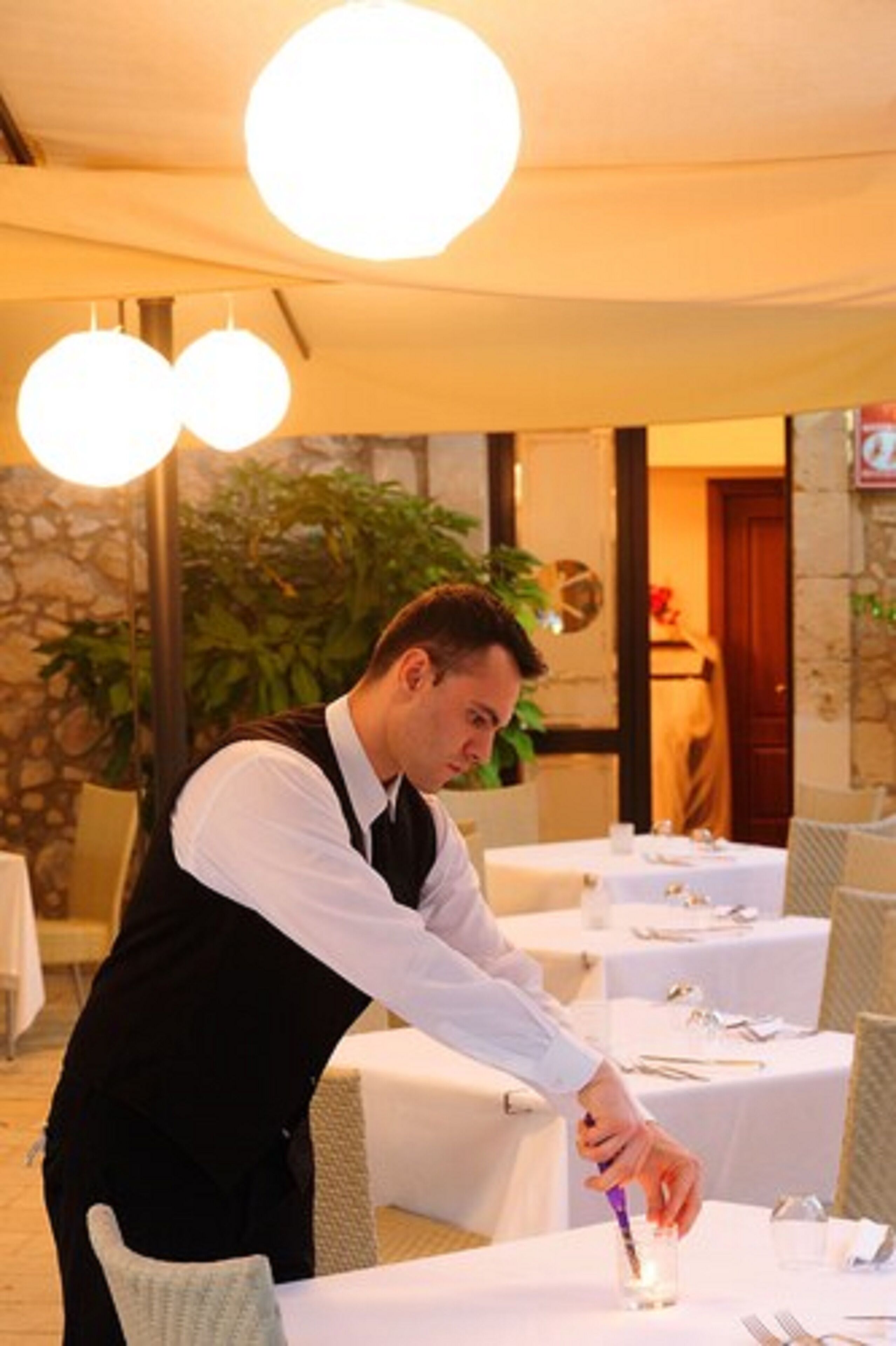 lunch and dinner served, local cuisine