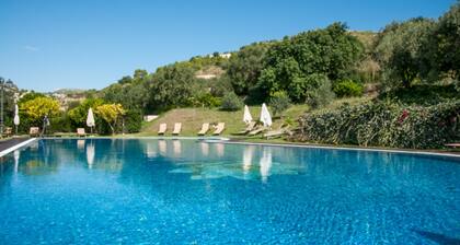 Kallikoros Country Resort & Spa