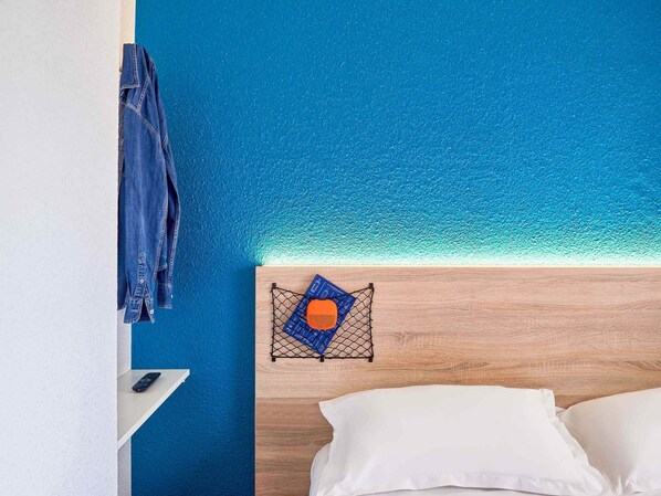 Blackout curtains, soundproofing, free cots/infant beds, free WiFi
