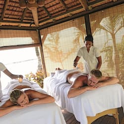 Couples treatment rooms, sauna, hot tub, steam room, Turkish bath