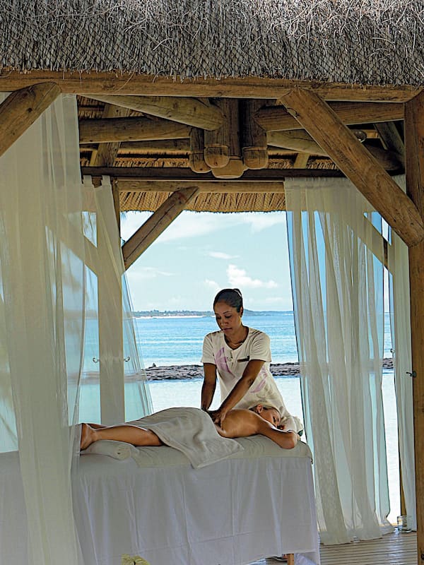 Couples treatment rooms, sauna, hot tub, steam room, Turkish bath