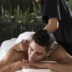 Salas de tratamiento para parejas y tratamientos corporales