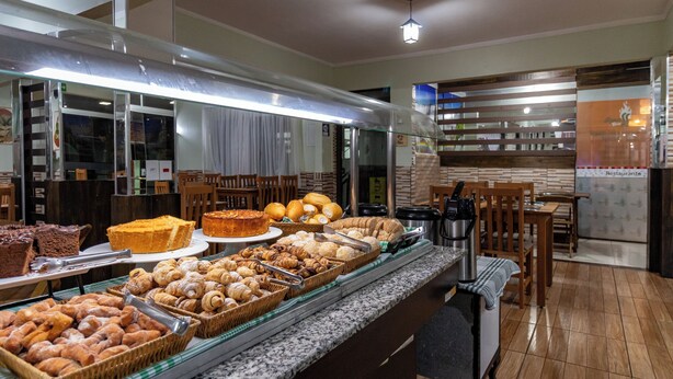 Petit déjeuner buffet compris tous les jours