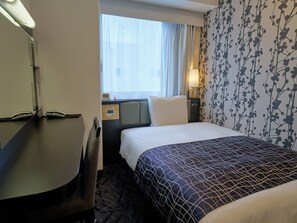 Desk, iron/ironing board, free WiFi, bed sheets