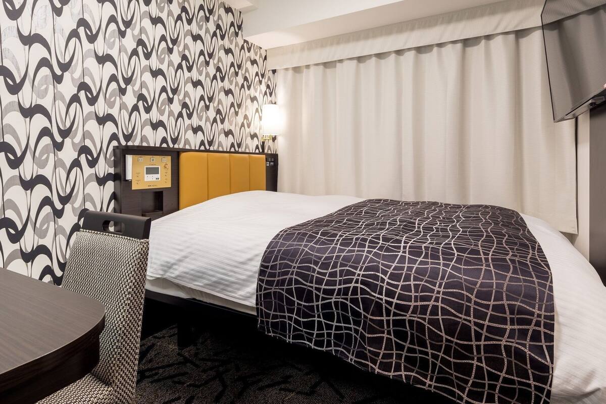 Bureau, Wi-Fi gratuit, draps fournis