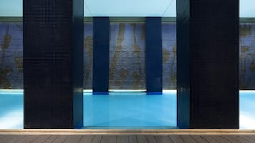 Piscine couverte