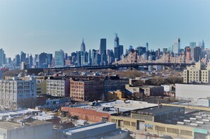 ダブルルーム ダブルベッド 2 台 シティビュー | 部屋からの景観