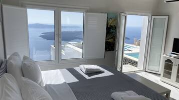 Suite de luna de miel, hidromasaje | Ropa de cama de alta calidad y camas Tempur-Pedic