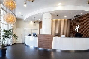 Reception - Holiday Inn Genoa City by IHG (Genoa)