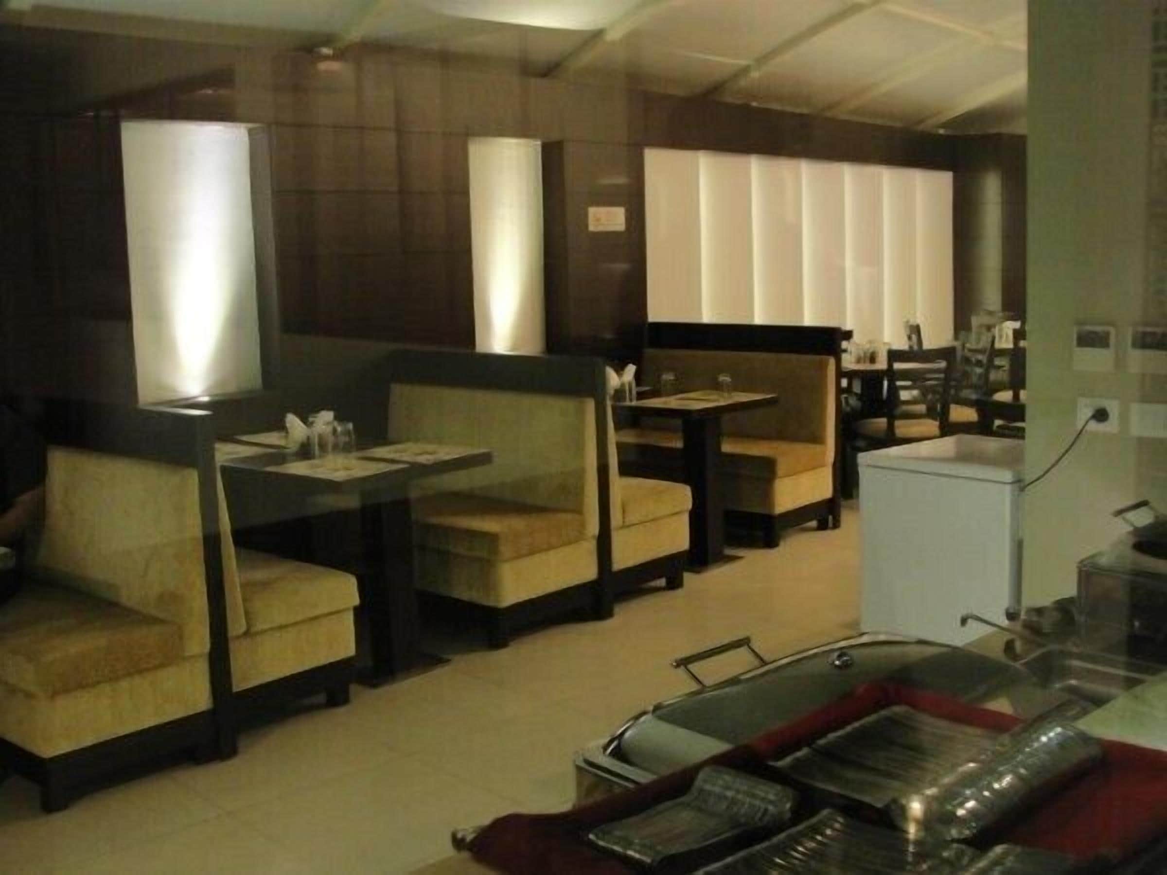 Foto - Hotel Chanchal Deluxe - New Delhi Train Station