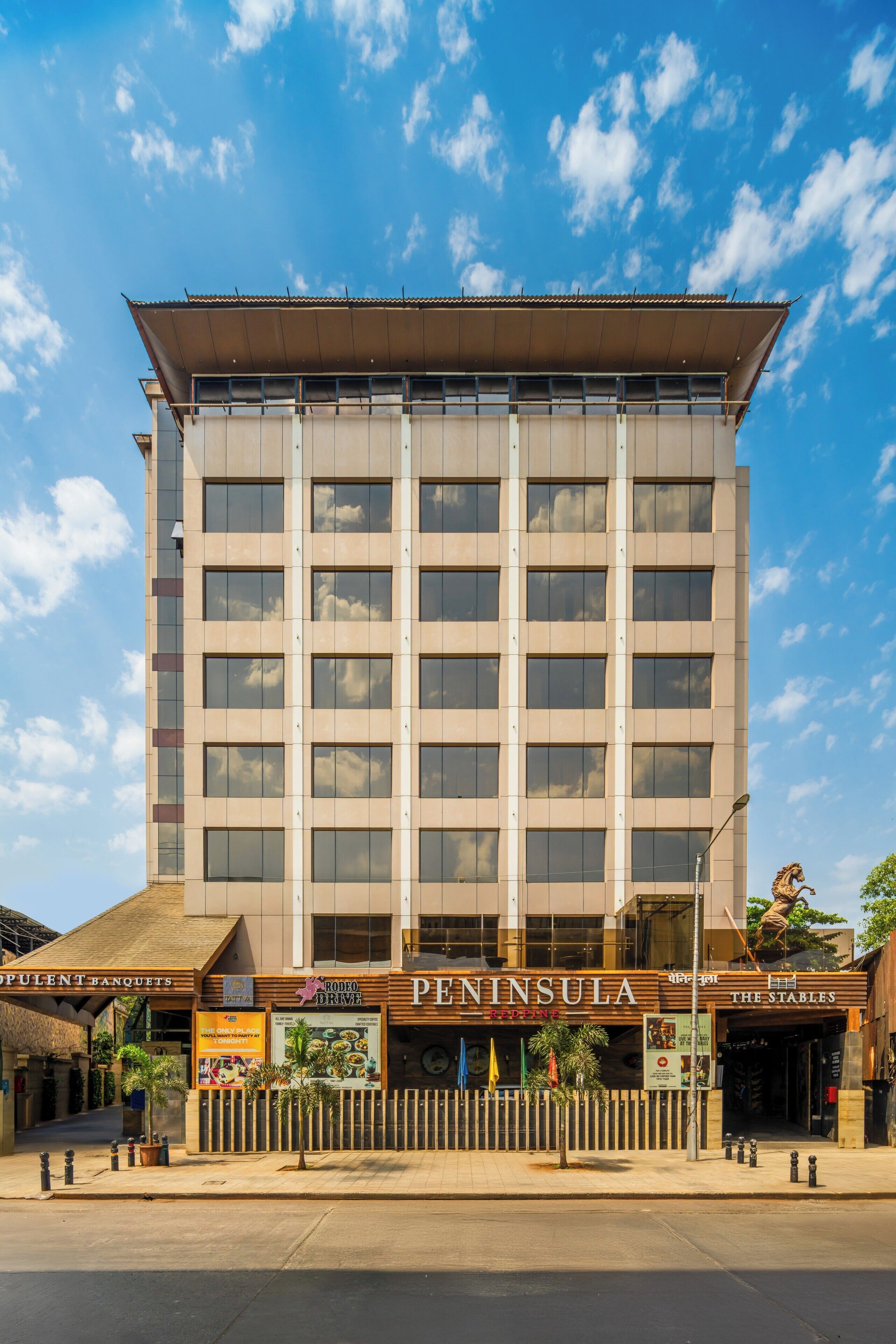 Photo - Hotel Peninsula Redpine