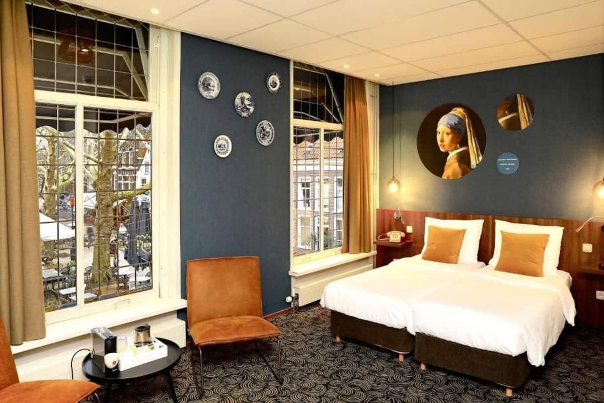 Double Room, City View | In-room safe, desk, blackout drapes, iron/ironing board (on request)