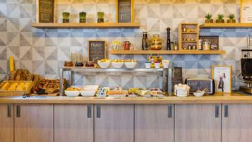 Daily buffet breakfast for a fee