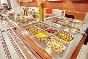 Daily buffet breakfast (EUR 13 per person)