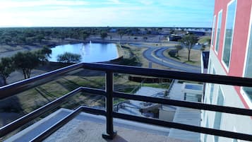 Chambre Triple Standard | Balcon