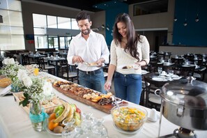 Thức ăn và đồ uống