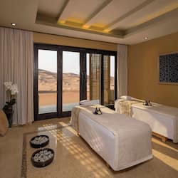 Couples treatment rooms, sauna, hot tub, Turkish bath, body treatments