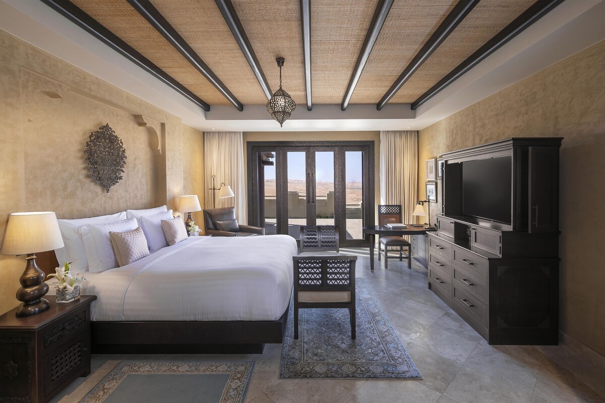 Family Villa, 2 Bedrooms | Egyptian cotton sheets, premium bedding, minibar, in-room safe