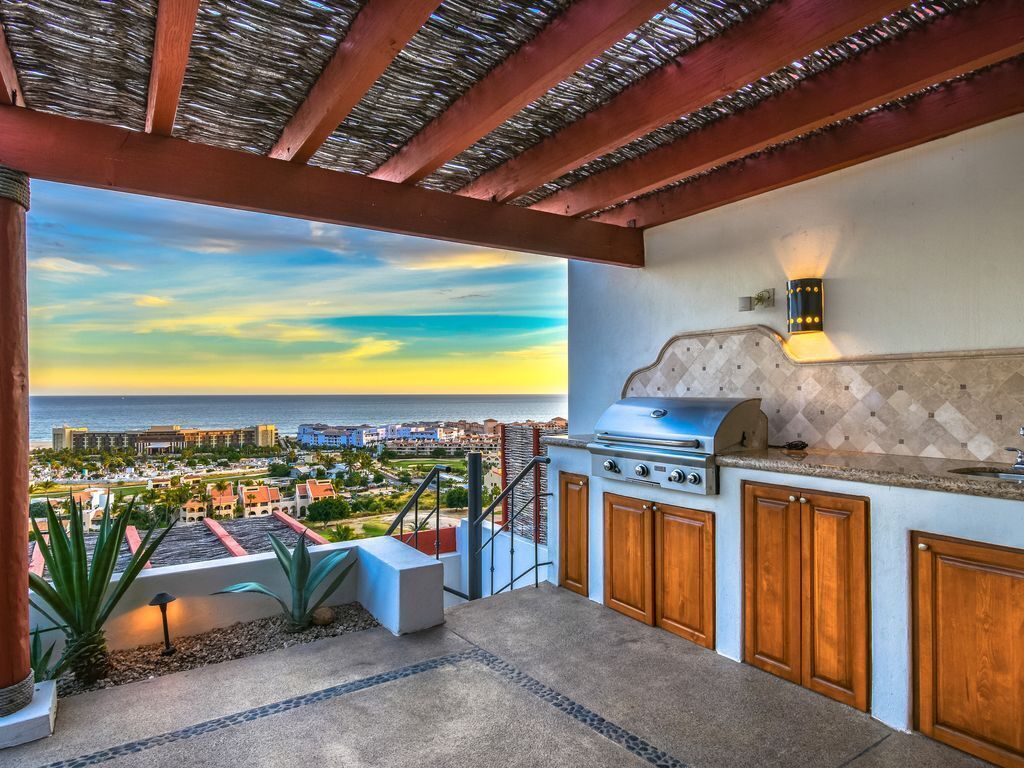 Luxury Penthouse, 3 Bedrooms, Ocean View | Terrace/patio