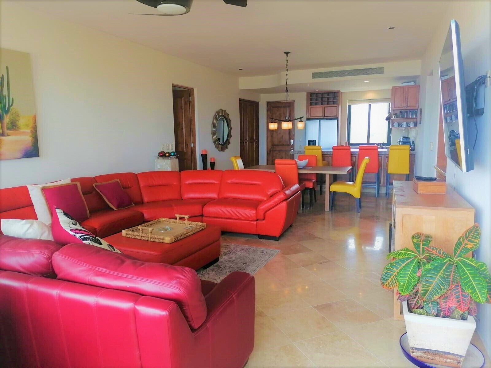 Luxury Penthouse, 3 Bedrooms, Ocean View | Living area