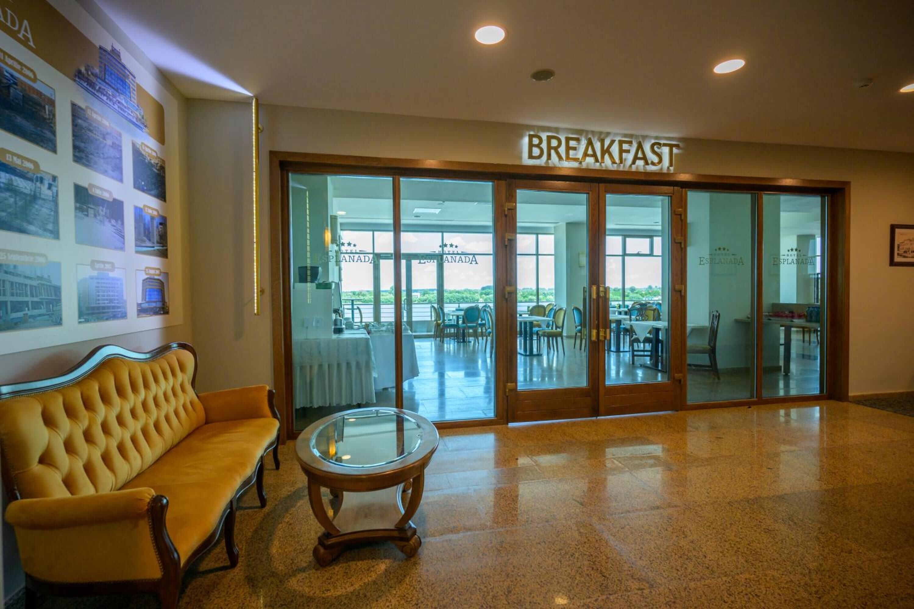 المنشأة من الداخل