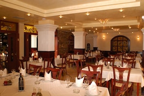 Dining - Tino Hotel Ohrid (Ohrid)