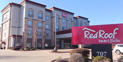 Red Roof Inn & Suites Longview