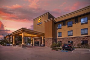 Exterior - Comfort Suites Old Town Spring (Spring)