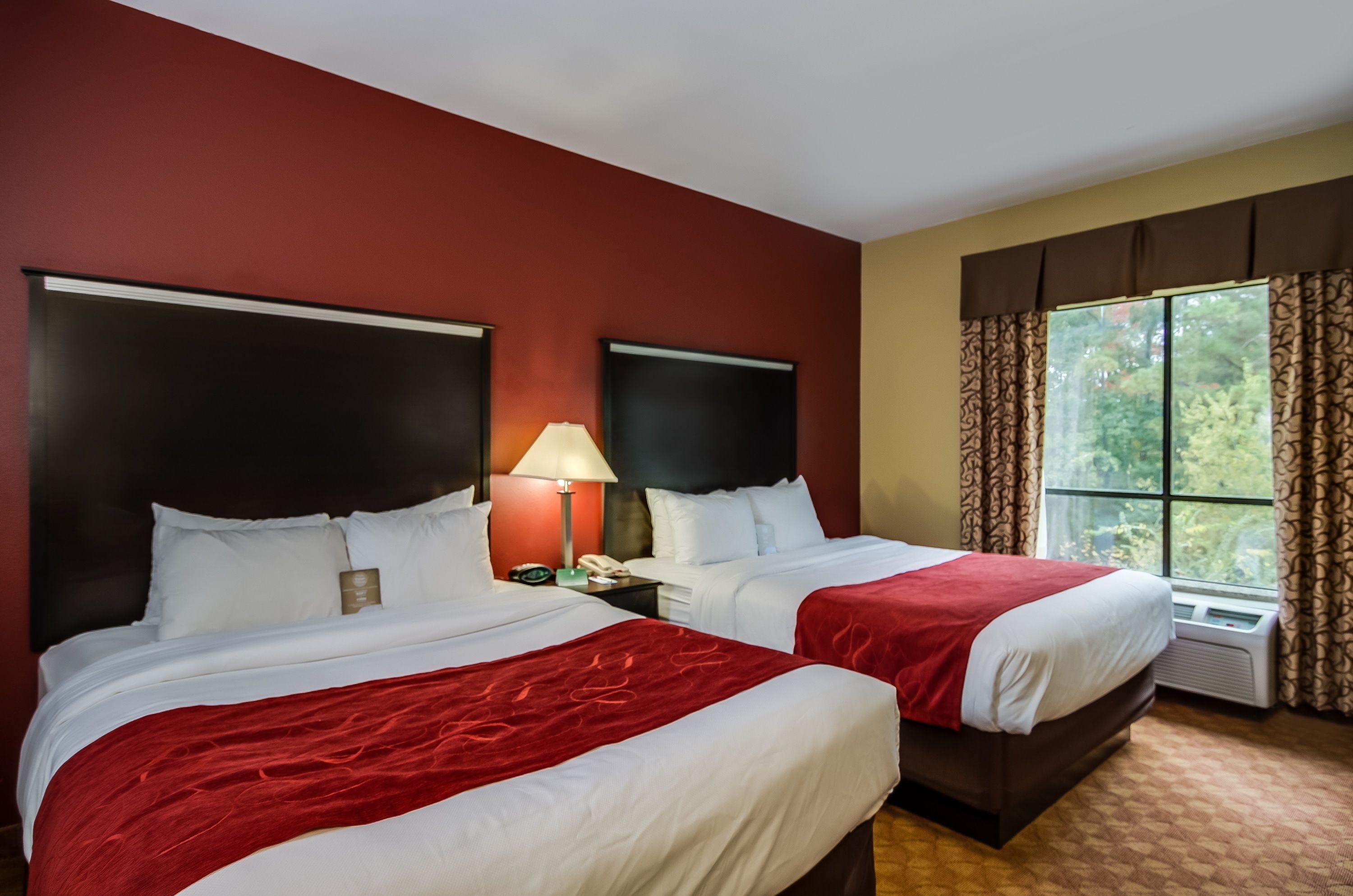 Biancheria da letto di alta qualità, materassi a doppio strato