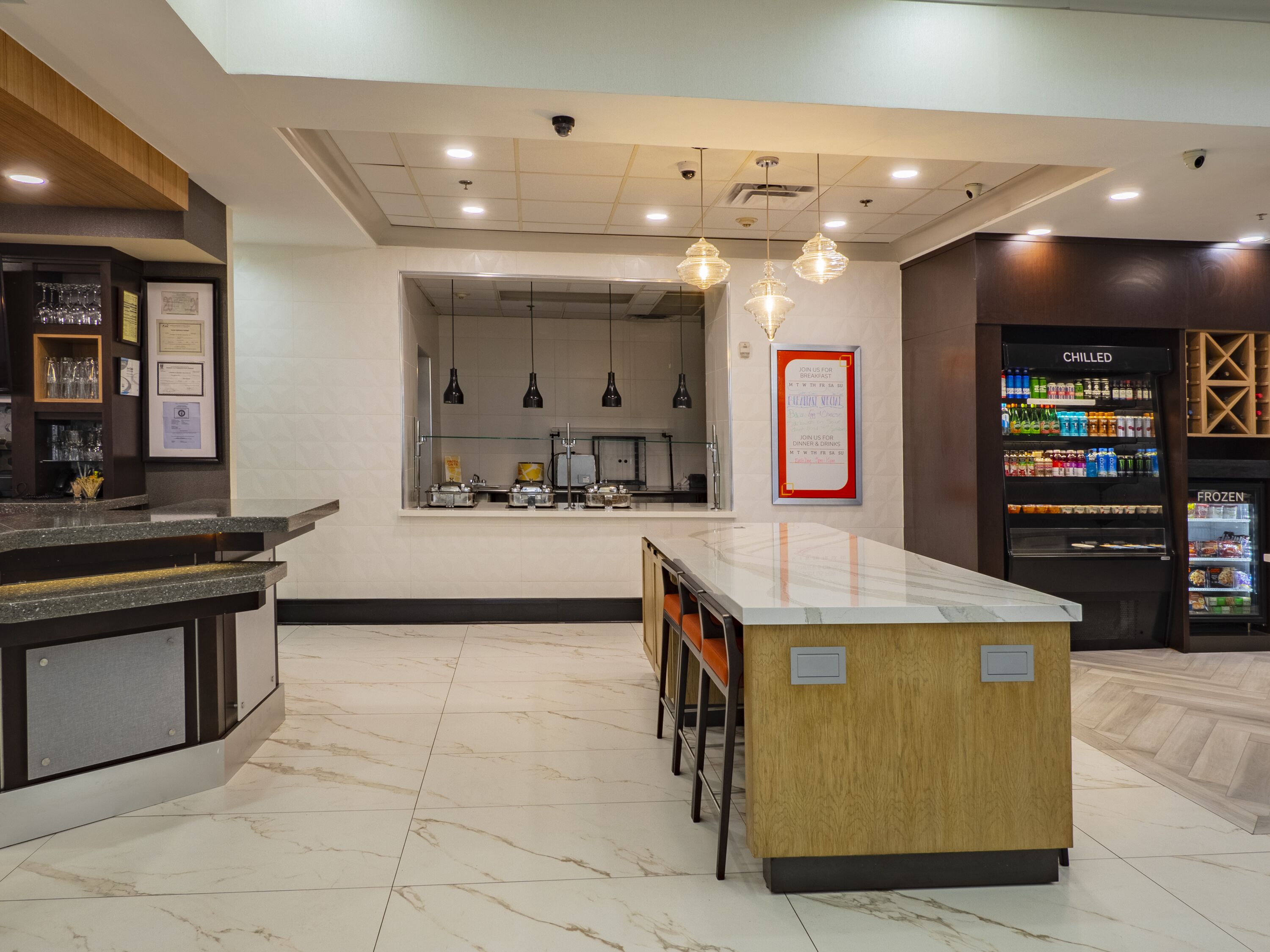 daily cooked-to-order breakfast for a fee