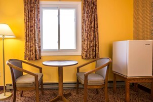 Tabla de planchar con plancha y camas plegables/adicionales 