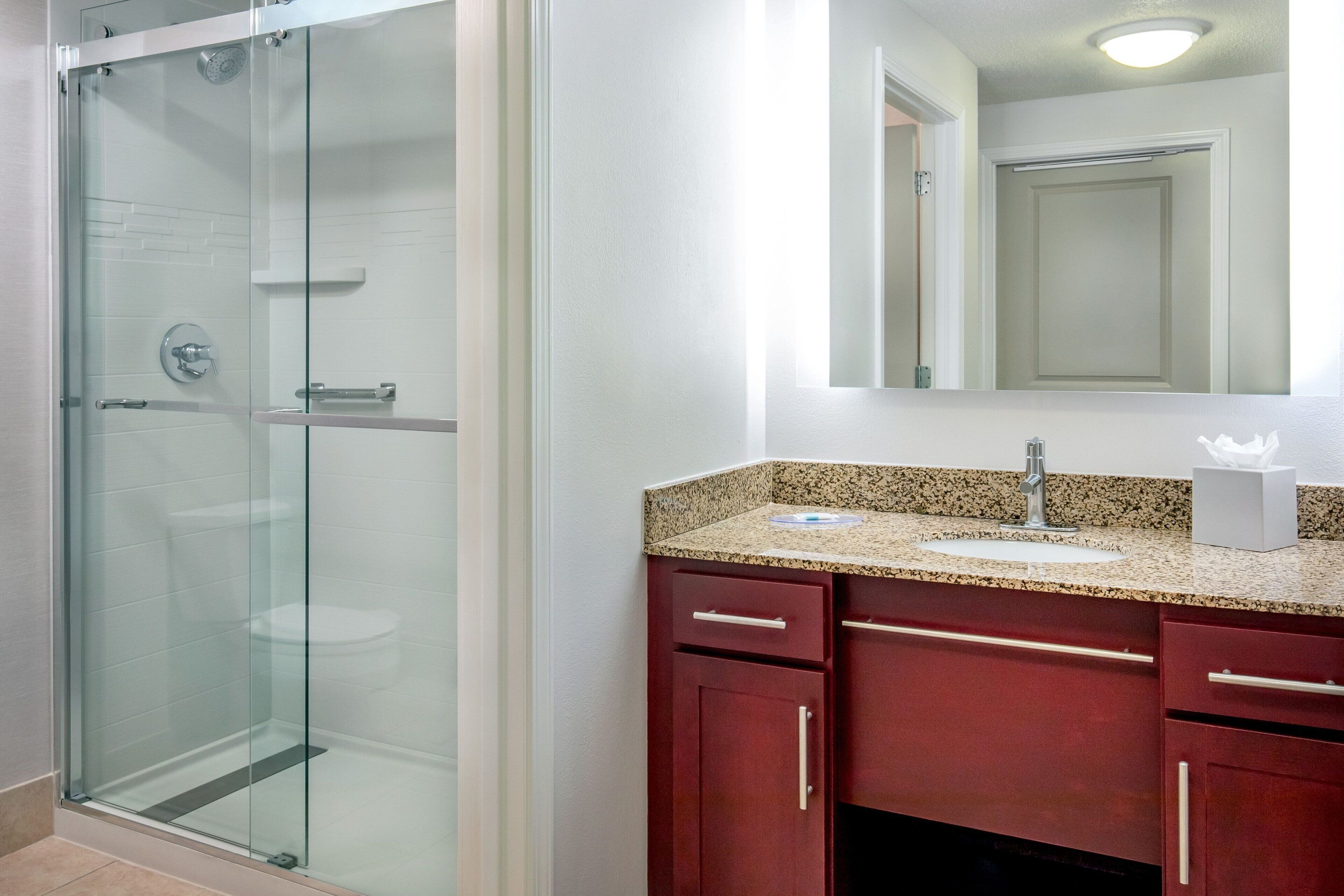 combined shower/bathtub, free toiletries, hair dryer, towels