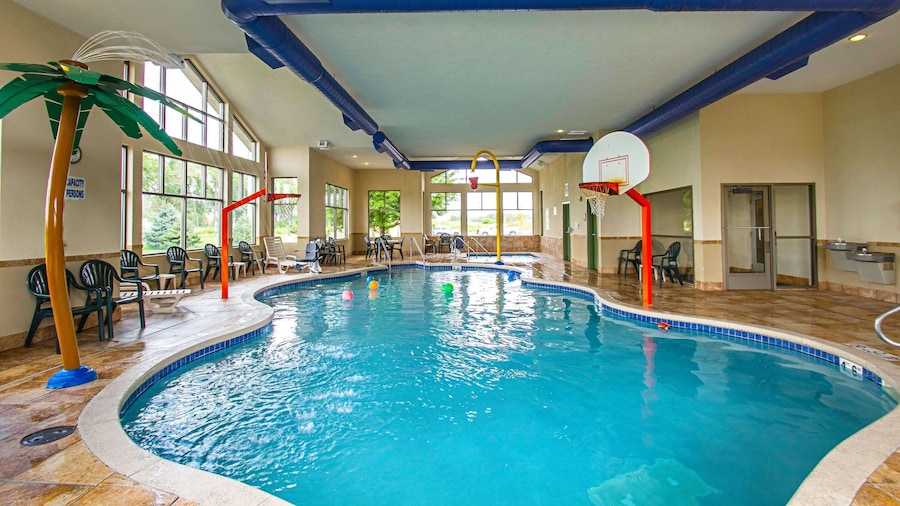 Sleep Inn & Suites Madison - Monona