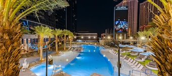 Hilton Grand Vacations Club Elara Center Strip Las Vegas
