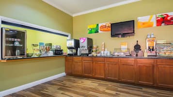 Free continental breakfast