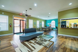 Lobby - Quality Inn DeRidder (DeRidder)