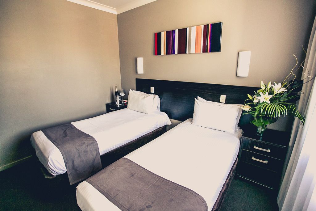 standard room, 2 single beds, non smoking | 1 bedroom, in-room safe, desk, iron/ironing board
