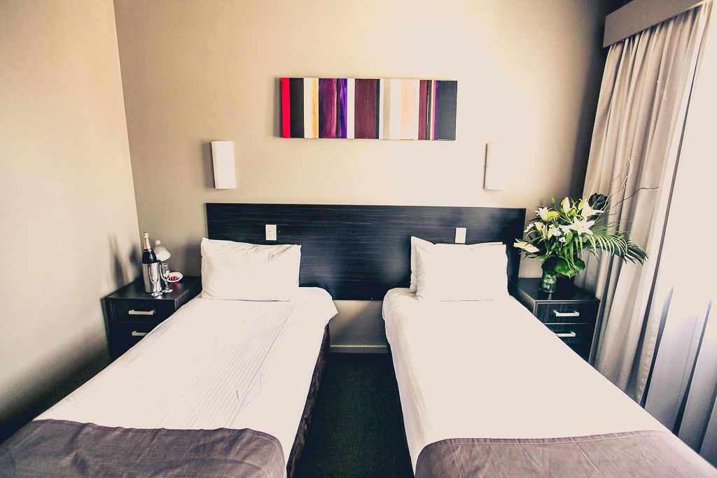 1 bedroom, in-room safe, desk, iron/ironing board