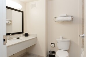 Vòi sen/bồn tắm kết hợp, bồn tắm ngâm, đồ dùng nhà tắm miễn phí