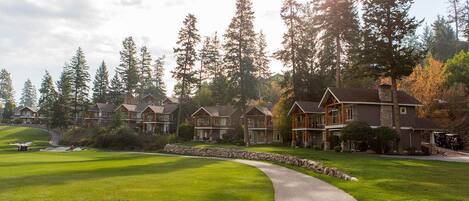 Casa de campo, 2 habitaciones (King and 2 Twin Beds) | Decoración personalizada y muebles diferentes